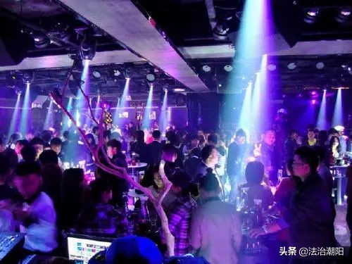 年轻女孩一夜情后崩溃了，反复做10多次HIV检测！