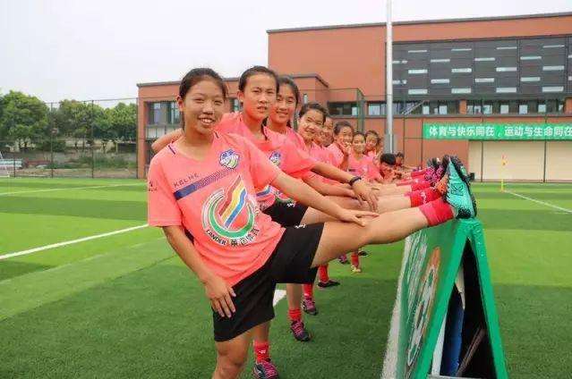 足球运动员被指性侵,有哪些足球球员被指控性侵