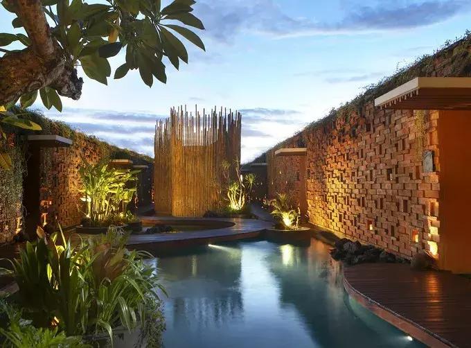 小艾种草：有一种治愈叫作在巴厘岛享受Spa