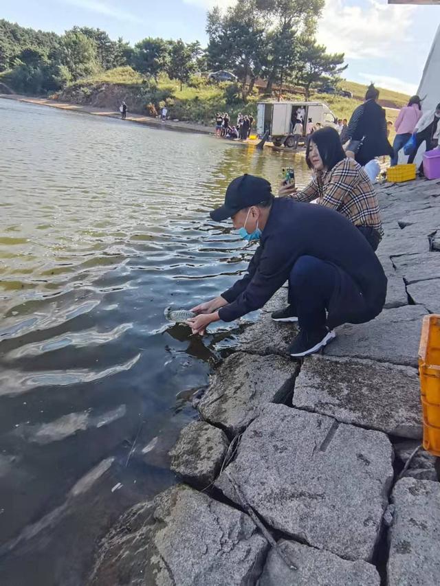 台州钓鱼扔垃圾,浙江台州市钓鱼