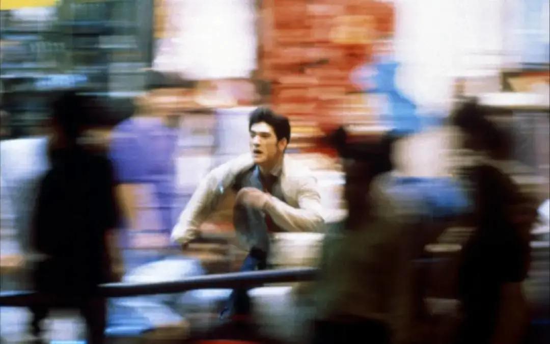 王家卫的盈利模式,王家卫的致富经历