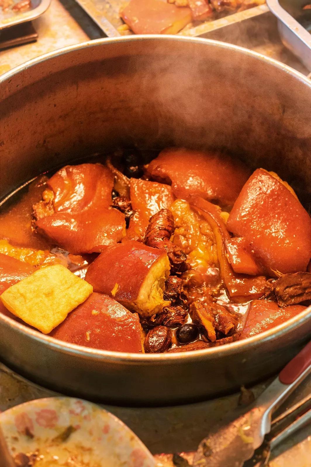 吃为人生第一大事，跟着周刊走近祖国各地的年夜饭吧