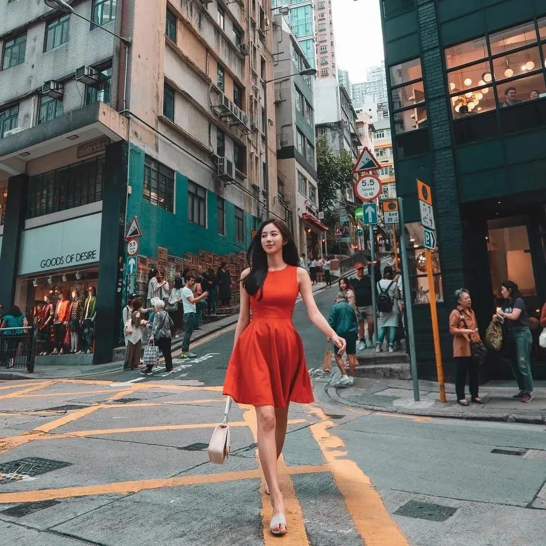 韩国小姐姐的健身日常训练,身材完美的韩国健身小姐姐