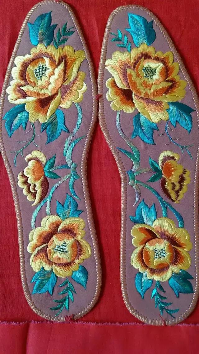 纯手工鞋垫又好学又简单又好看,简单的一针一线纯手工的鞋垫