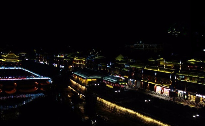 湘西凤凰县古城,湘西土家凤凰古城