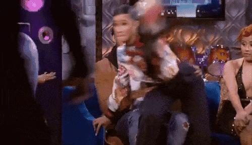 疯狂热爱中国的CardiB：逆袭之路堪称传奇，被网友尊称为卡老师