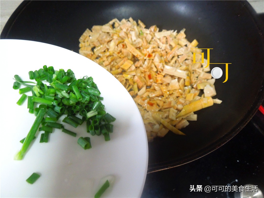 这种笋宁波人特别爱吃，除了凉拌炖汤，还有一种做法更好吃