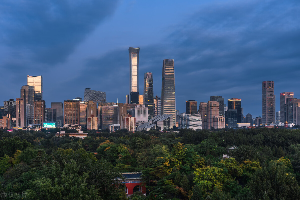 中信大厦中国尊北京最高楼,擎天柱北京展览馆