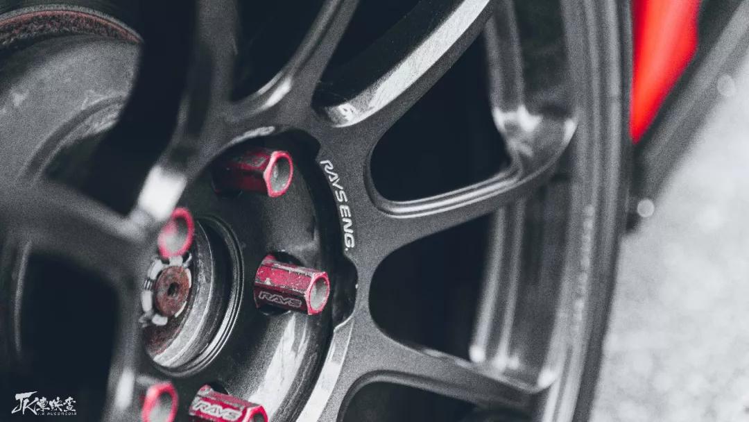 劳恩斯酷派和evo,劳恩斯酷派vs三菱evo