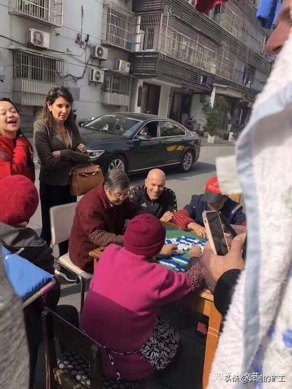 白衣飘飘,玄者归来--当今足坛教练“天龙八部”之段誉