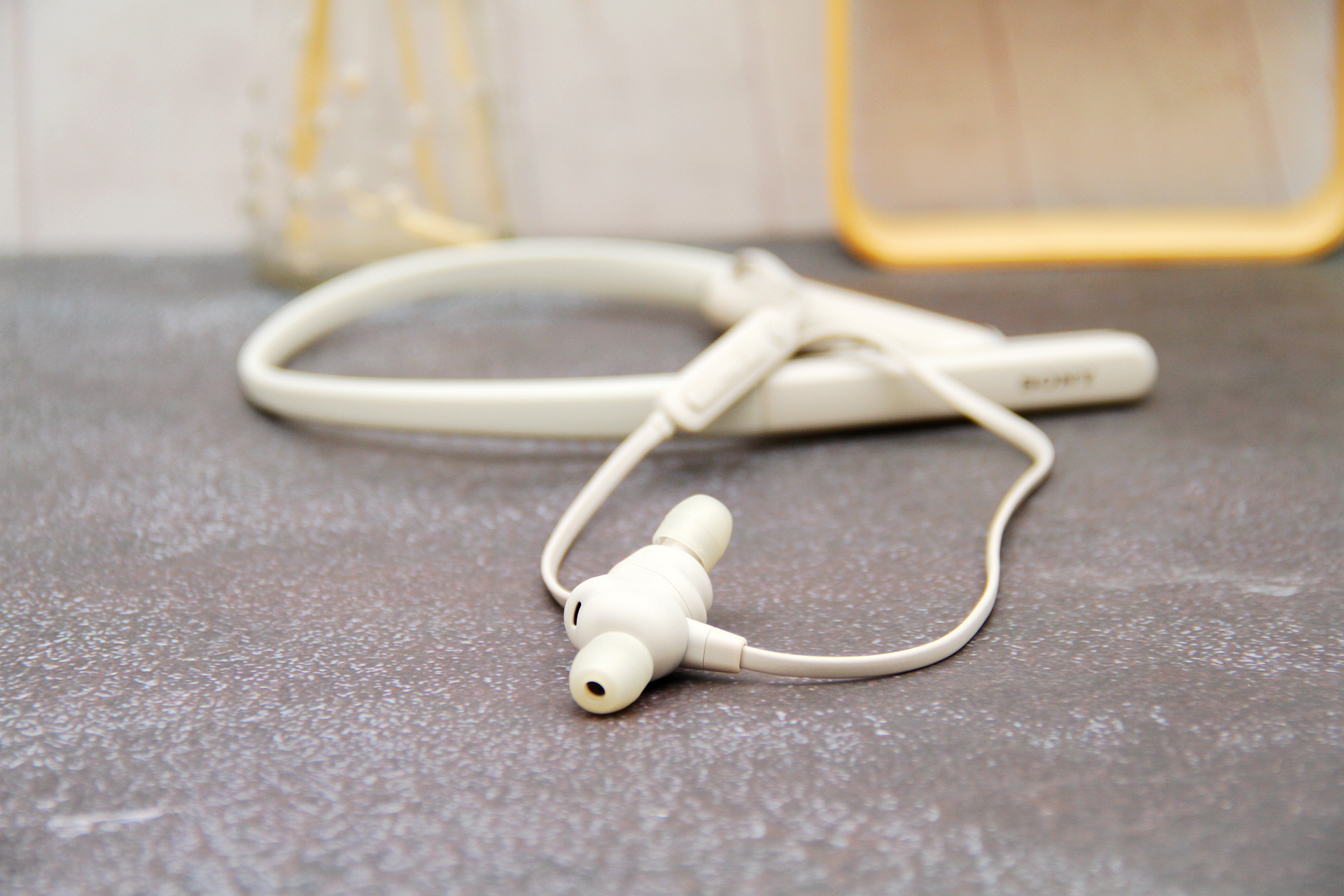 评测索尼wi1000xm3耳机,索尼wi-1000xm2升级系统