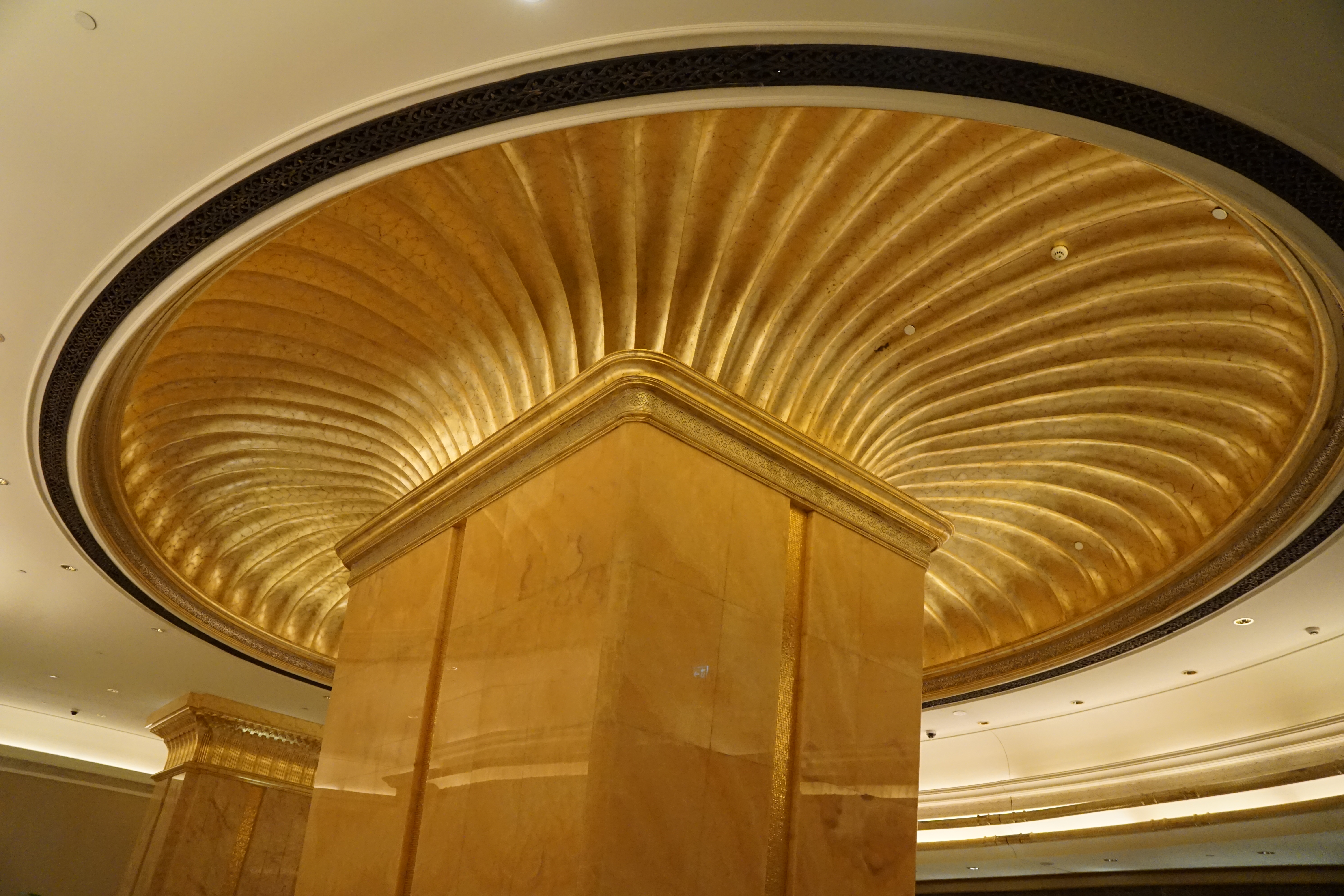 酋长国宫殿酒店推荐,酋长国宫殿酒店视频