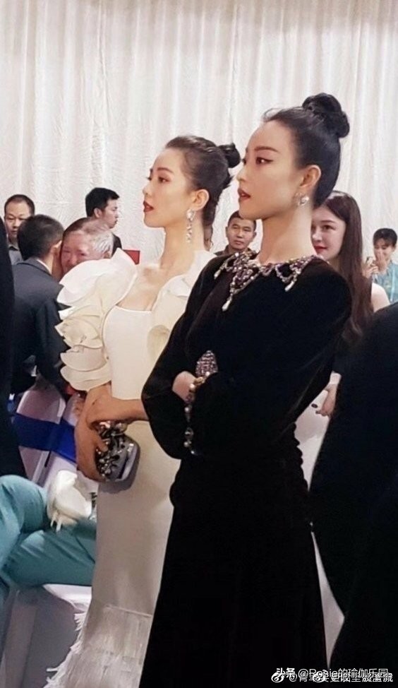 鞋子外侧总是磨怎么办,走路正确姿势鞋子总是磨外侧