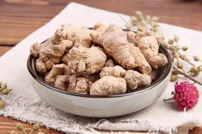 抗衰老中药材大全及药效作用,美白祛斑抗衰老的中药材