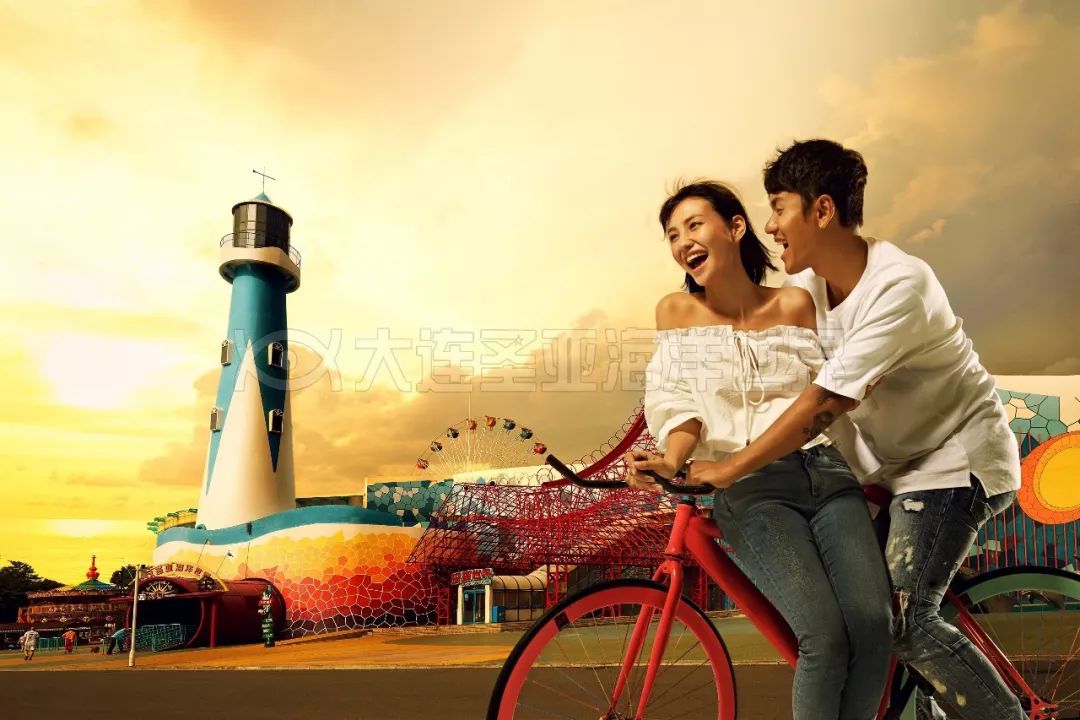 来大连必去的圣亚海洋世界,游玩攻略潮玩街区大连高新万达