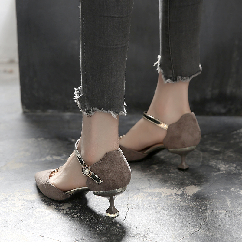 春季新款小单鞋好看又百搭,什么样的春款单鞋最好搭