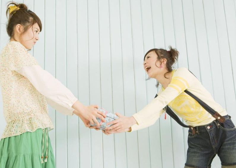 中秋通过送礼提高人脉,教你几招怎样认识高端人脉