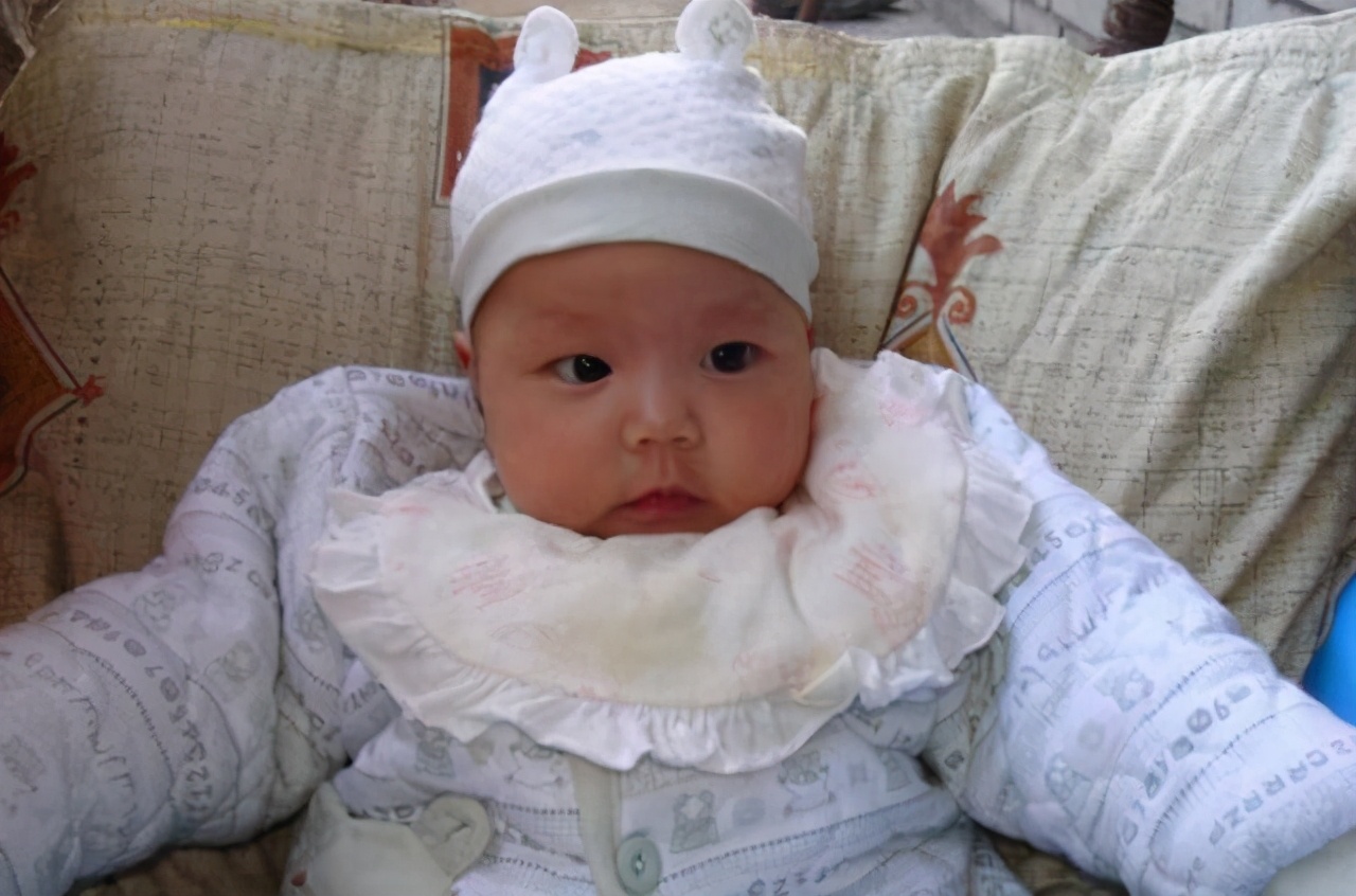 百天宝宝聪明的表现,宝宝百天后的七大变化