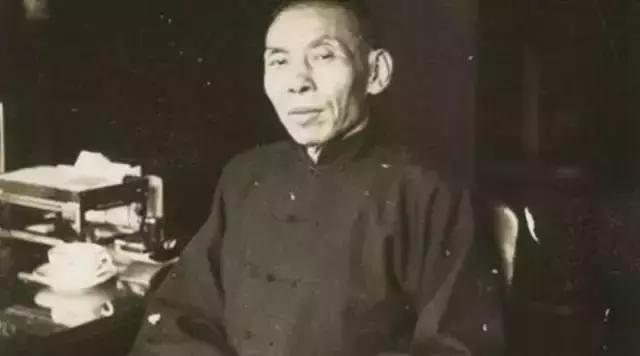 老梁杜月笙完整版,老梁上海大亨杜月笙