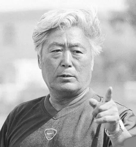 中国男足历届主教练范志毅,中国足球主教练胜率