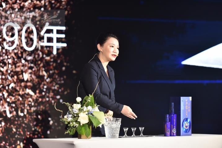 时光之酿邂逅运河古城 百年泸州老窖窖龄酒用美酒礼敬名仕