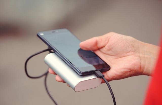 苹果手机电池晚上耗电很快怎么办,苹果13手机电池耗电快怎么解决