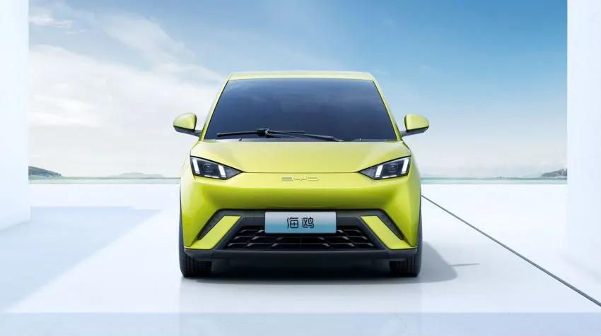 比亚迪海洋护卫舰07纯电落地价,比亚迪驱逐舰07实车被曝