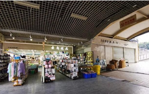 2024年蓝光金荷花房价,成都蓝光房地产