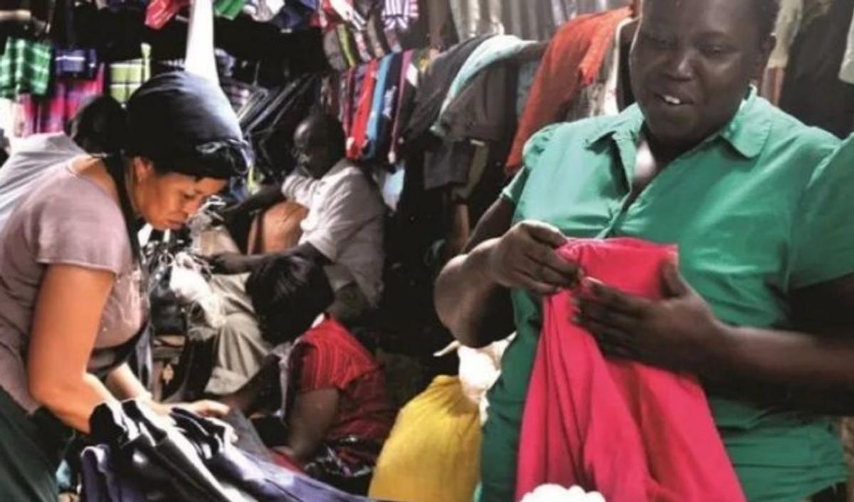 中国旧衣服被非洲人哄抢,一天卖掉20万!女式内衣最受当地人欢迎