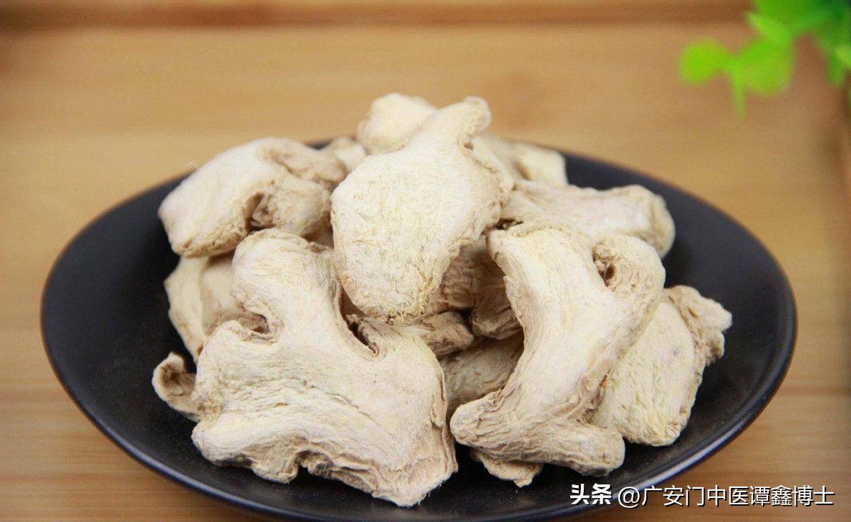 中医治疗食道癌医案1则，降逆化痰、益气和胃