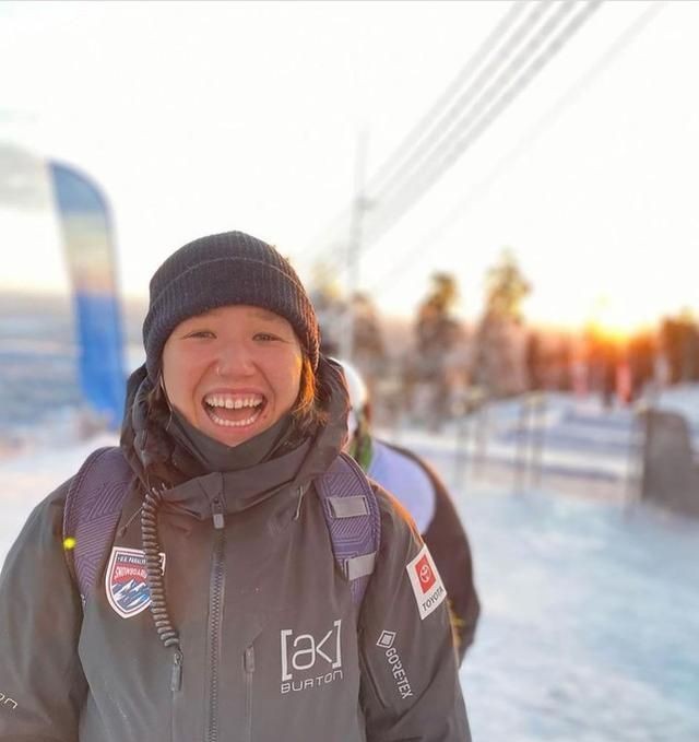 美国队比到一半，冬奥教练陷丑闻：拍女选手裸照，当面飚污言秽语