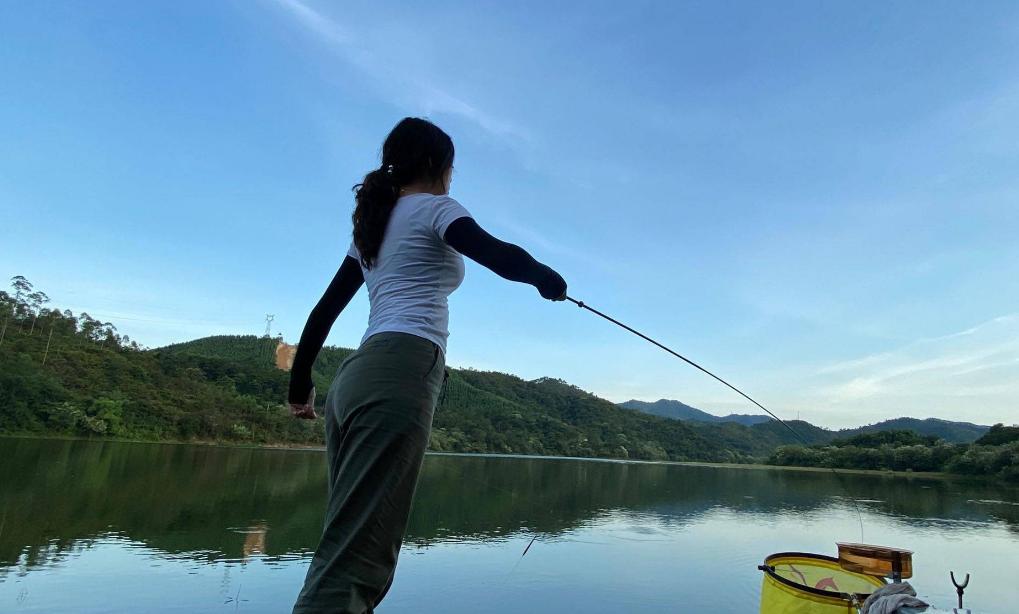 说说鱼竿大厂,二:自称台湾品牌,从明星到纹身大汉,本汀迷之操作