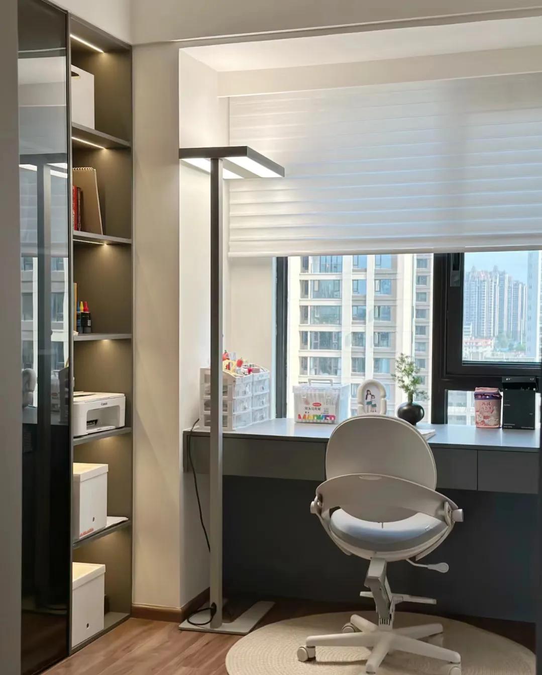 138骞宠璁′笉淇楁皵,缇庡コ鏅掕嚜瀹剁殑璞畢瑁呬慨