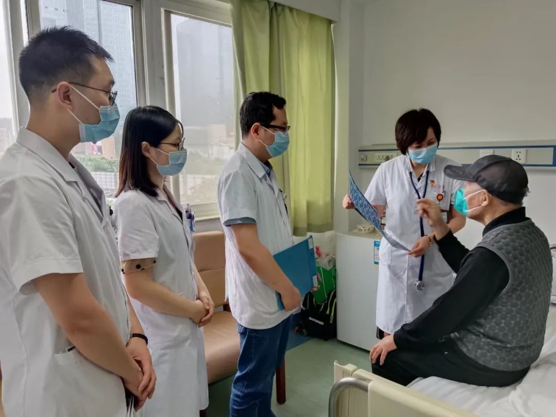 一间温暖的小店遇见温暖的你们,遇到温暖的人传递温暖