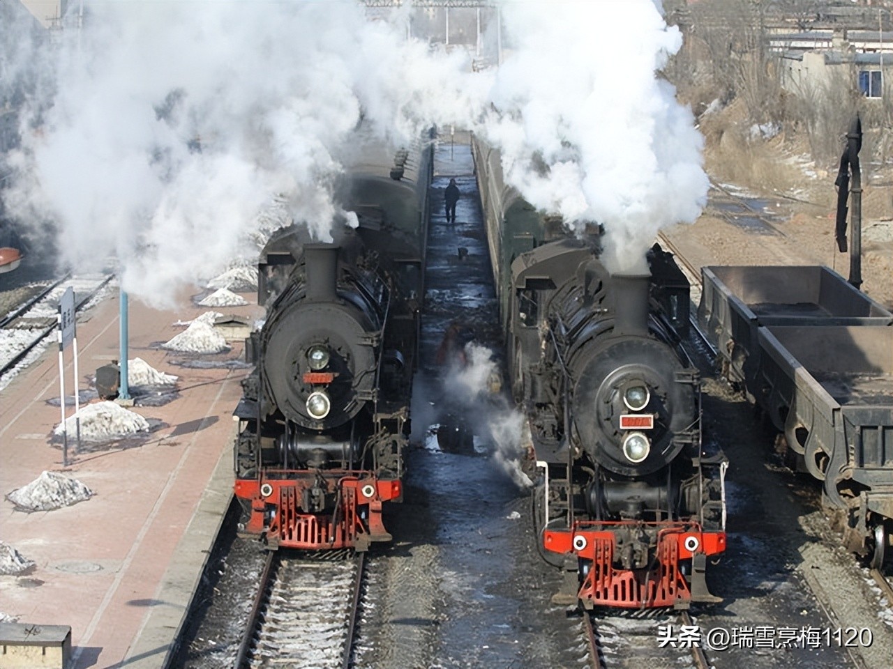 电力机车牵引蒸汽机车,蒸汽机车内燃机车电力机车变迁