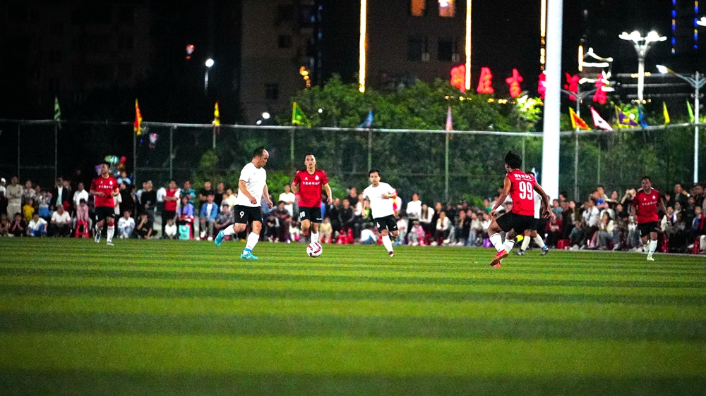 贵州榕江县村超足球比赛现场直播,贵州榕江乡村足球超级联赛开幕