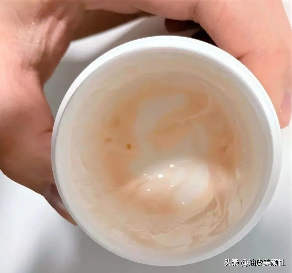 敏感肌泛红起痘怎么修复,红血丝痘印敏感肌怎么修复