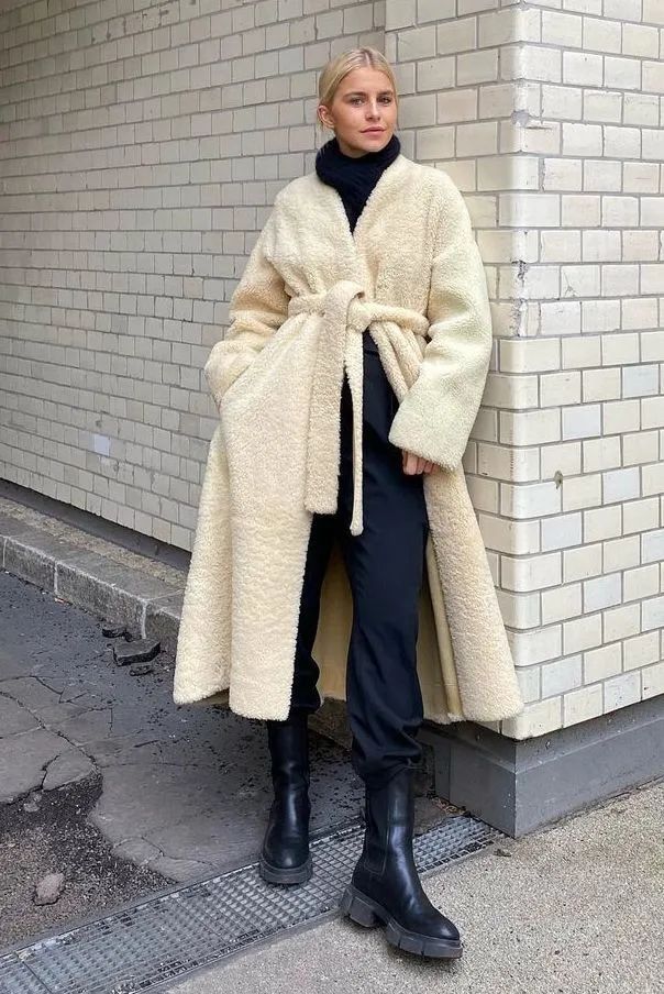 穿长裤显腿长的小白鞋,百搭鞋子秀气显脚小短靴