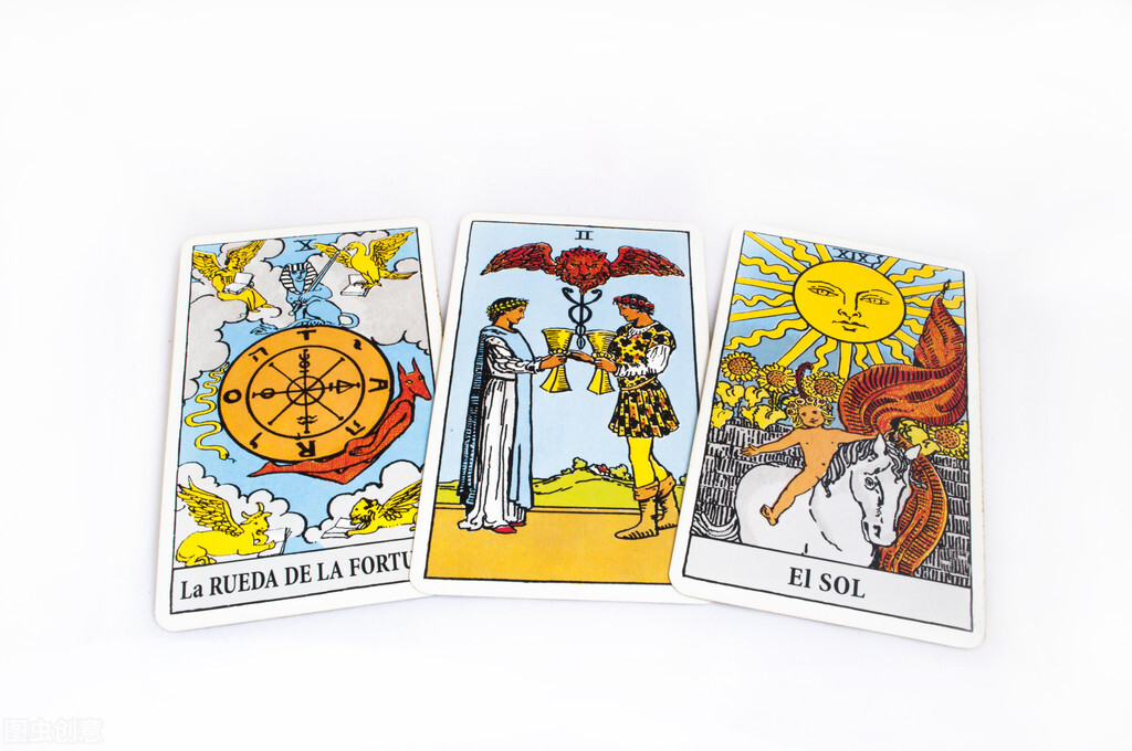 新手塔罗师如何选择塔罗牌,初学者学塔罗用什么塔罗牌