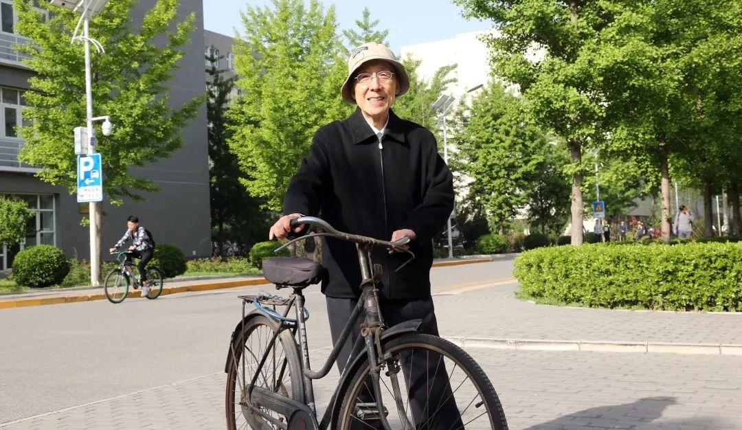 十年磨一“剑”，今朝试锋芒！北京理工大学邀你，立强国之志，淬时代担当！