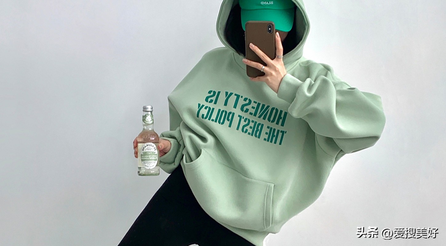 便宜又好看的卫衣店铺推荐,有哪些好看的卫衣店铺基础款