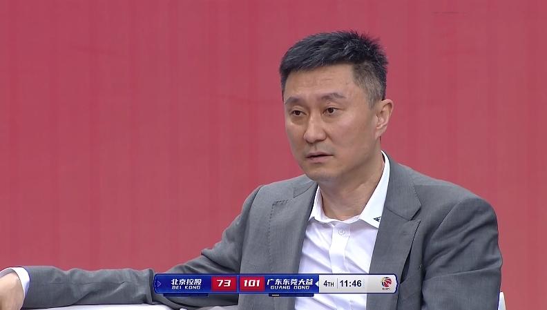 杜锋下课后张镇麟做意外决定,张镇麟杜锋抢断王