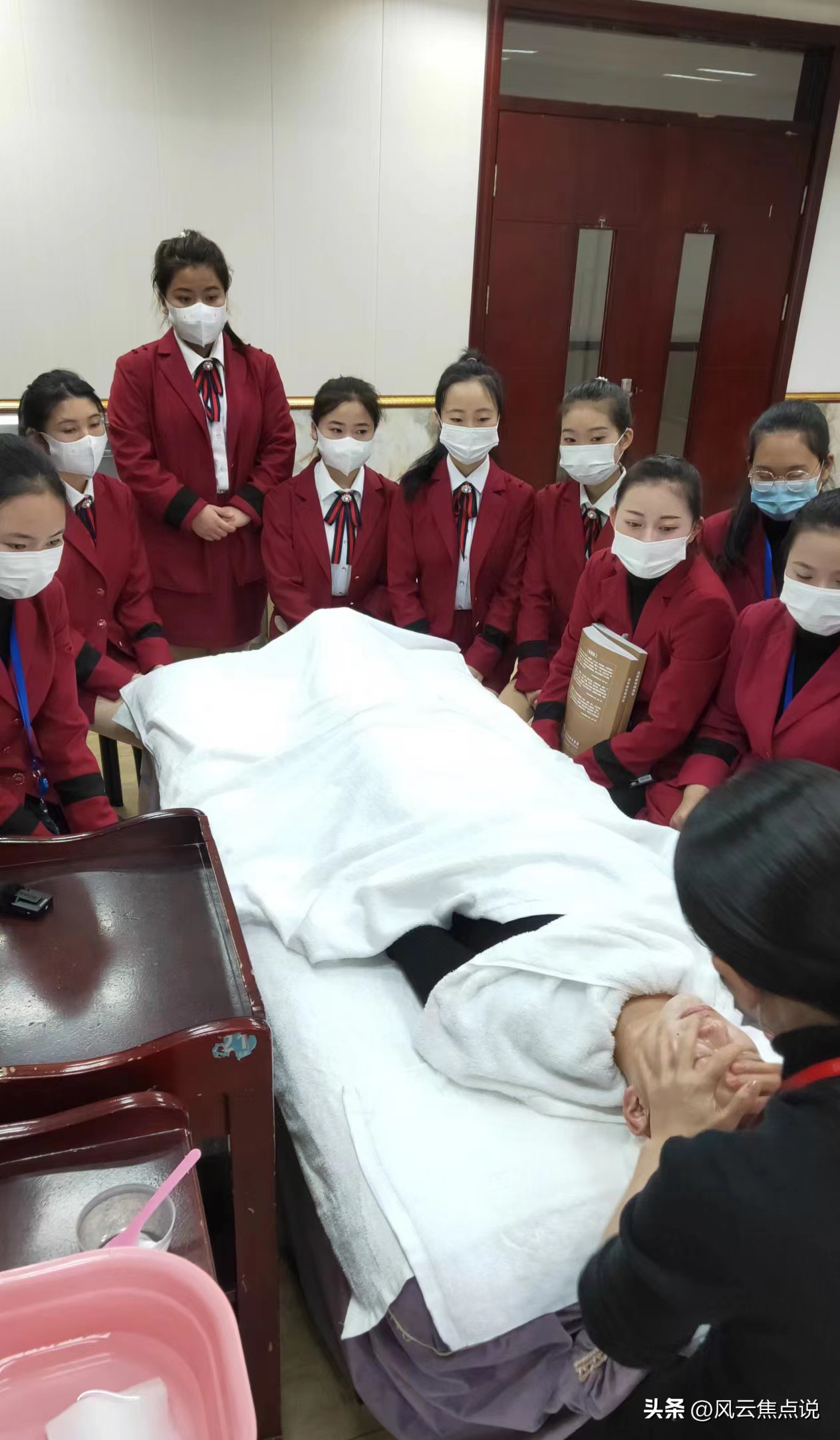 上海文峰美容美发培训学校公众号,上海文峰美容美发招生条件