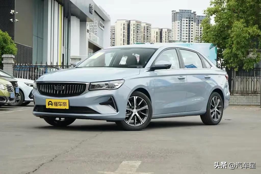 预算10万的家用轿车！2023款吉利帝豪1.5L+127马力！值得入手吗？