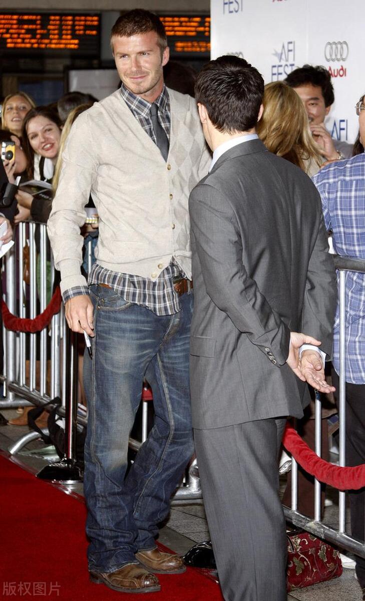 贝克汉姆时尚风向标,贝克汉姆体坛传奇人物