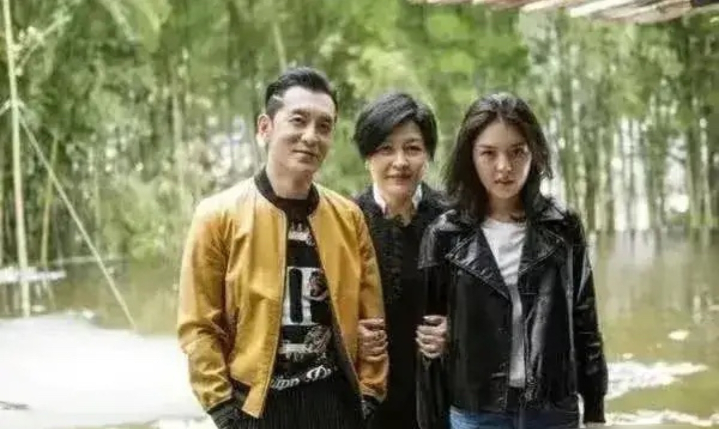 李咏妻子哈文发文经典语录,李咏妻子哈文微博发声