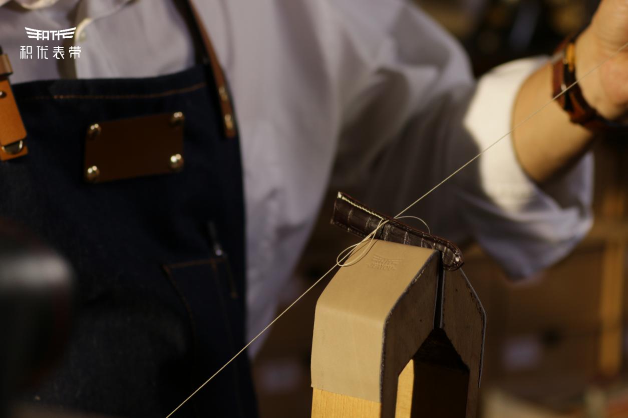 积优表带牛皮和鳄鱼皮,积优鳄鱼皮表带真假