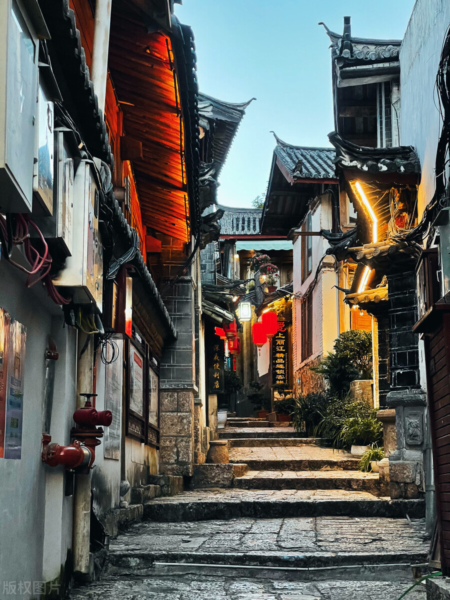 丽江古城美食街推荐,丽江四方街特色美食