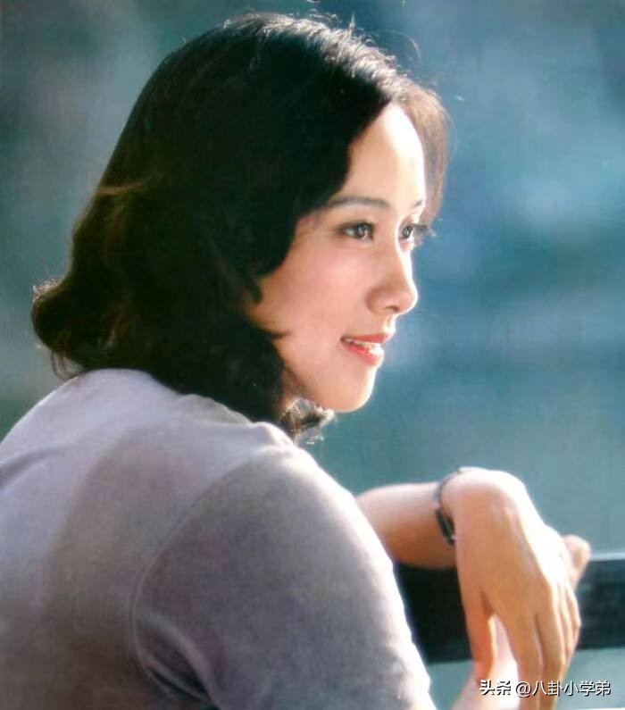 整形脸和真正的美人区别,整形变美的对比图片