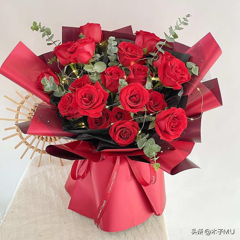 送花给女朋友选择什么花,给女朋友送花送什么花送多少